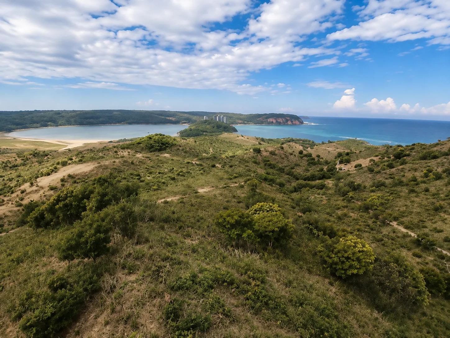 Ampio Terreno Freehold a Bumbang con Vista Oceano