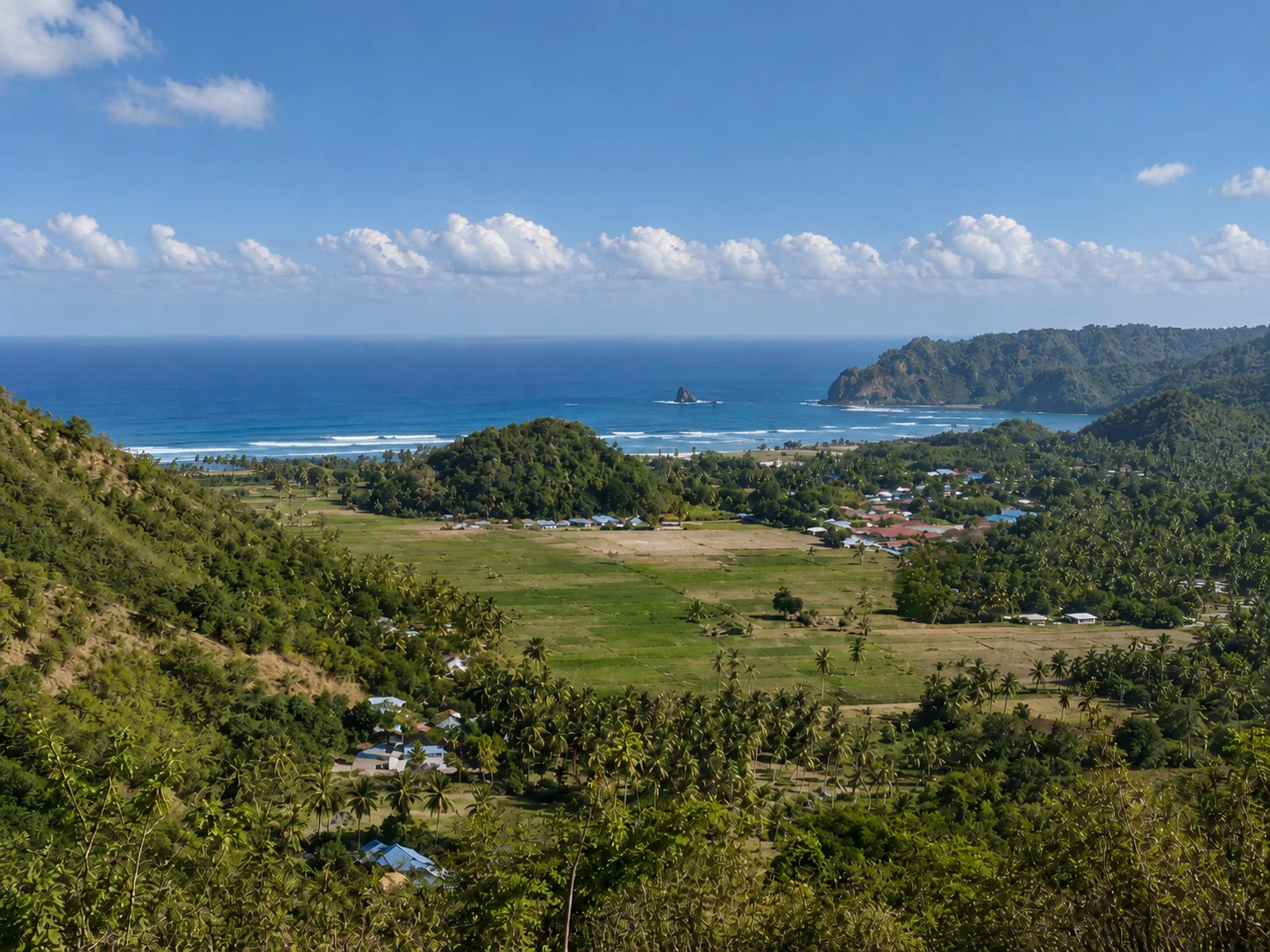 Freehold-Grundstück von 25 Hektar mit Meerblick in Tampah Hill